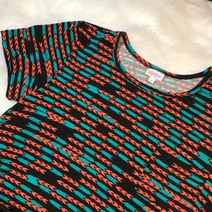 LuLaRoe Arrow Carly Dress 👗